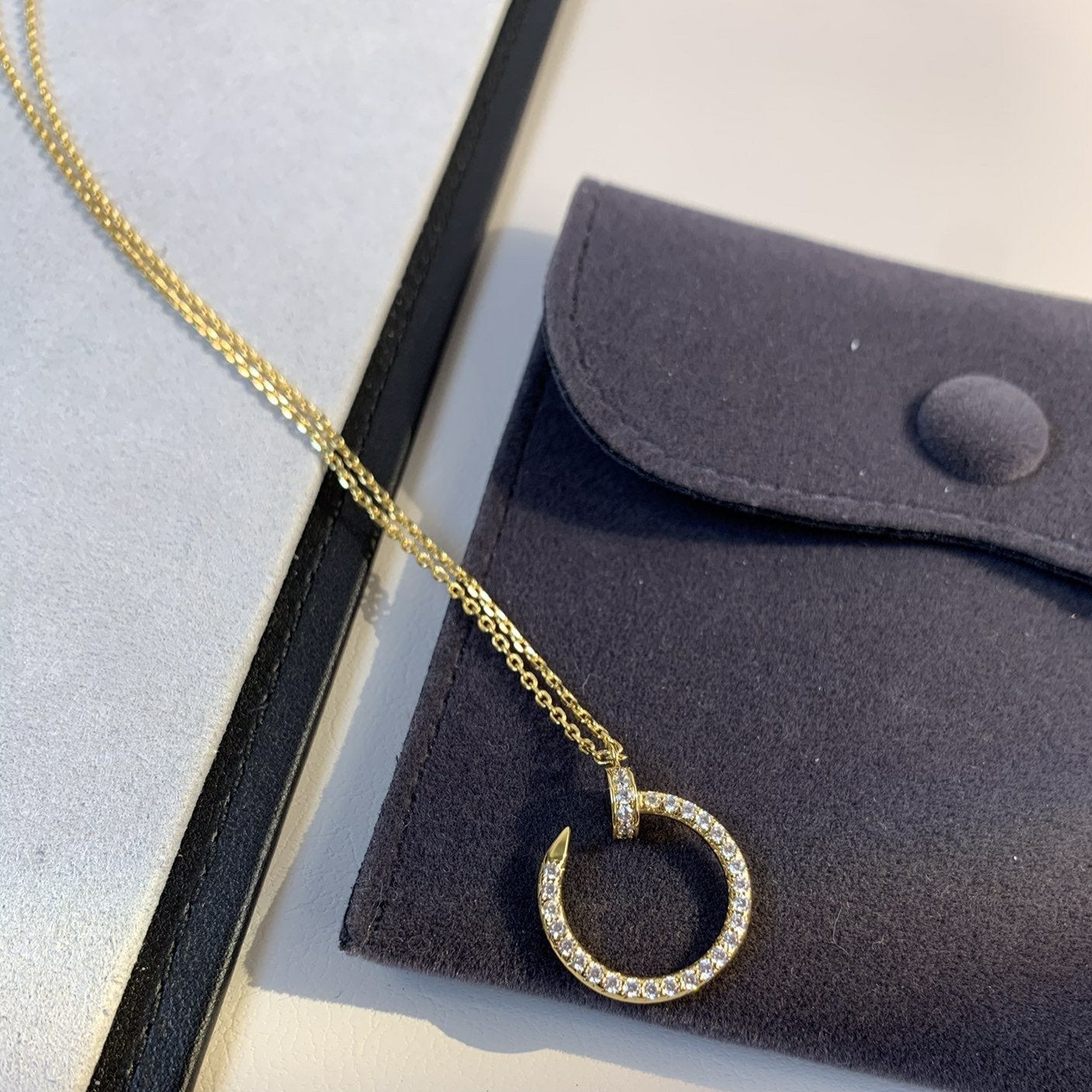 [Elitejewels]JUSTE NECKLACE GOLD DIAMONDS