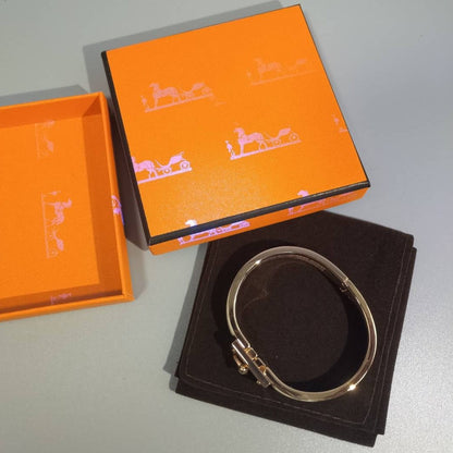 [Elitejewels]HM GREY BRACELET