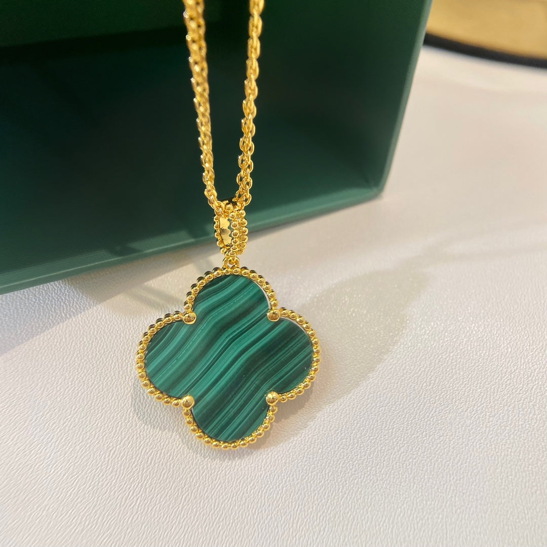 [Elitejewels]CLOVER 25MM MALACHITE GOLD NECKLACE