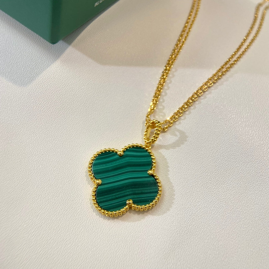 [Elitejewels]CLOVER 25MM MALACHITE GOLD NECKLACE