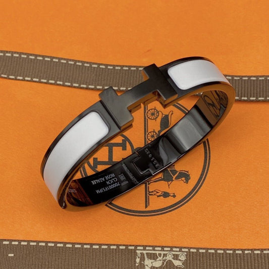 [Elitejewels]HM BRACELET 12MM BLACK WHITE CERAMIC