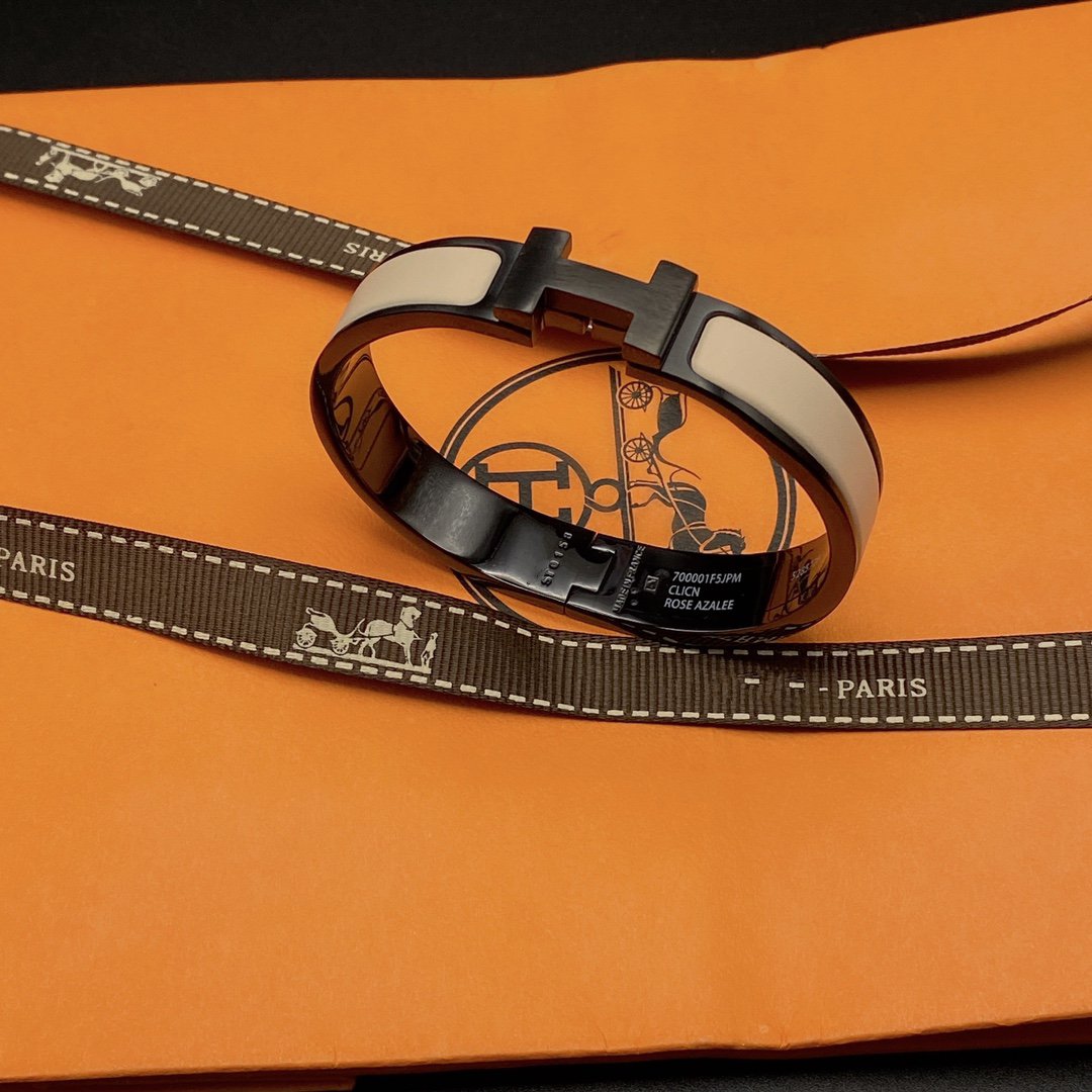 [Elitejewels]HM BRACELET 12MM BLACK BEIGE CERAMIC