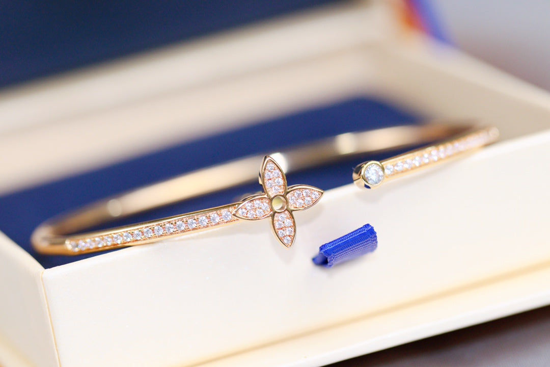 [Elitejewels]LV IDYLLE PINK GOLD OPEN BRACELET DIAMOND PAVED