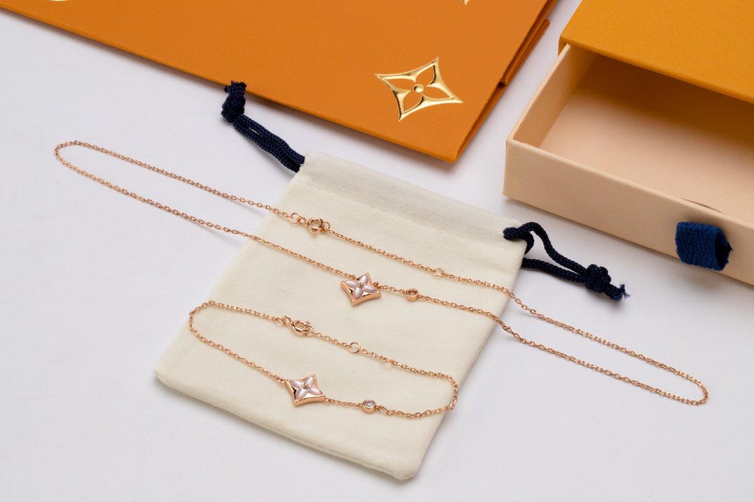 [Elitejewels]LV STAR PINK MOP 1 DIAMOND PINK GOLD NECKLACE