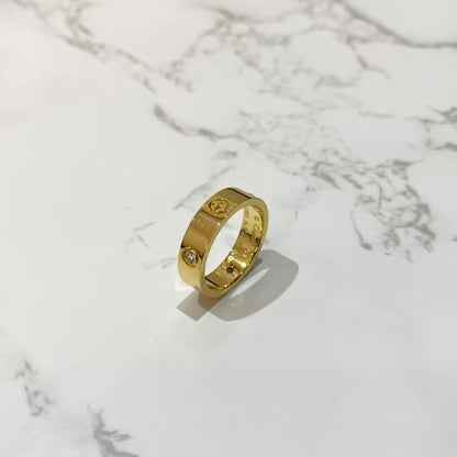 [Elitejewels]LOVE RING 5.5MM 3 DIAMONDS GOLD