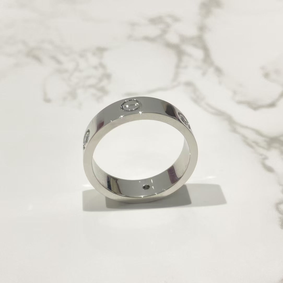 [Elitejewels]LOVE RING 5.5MM 3 DIAMONDS SILVER