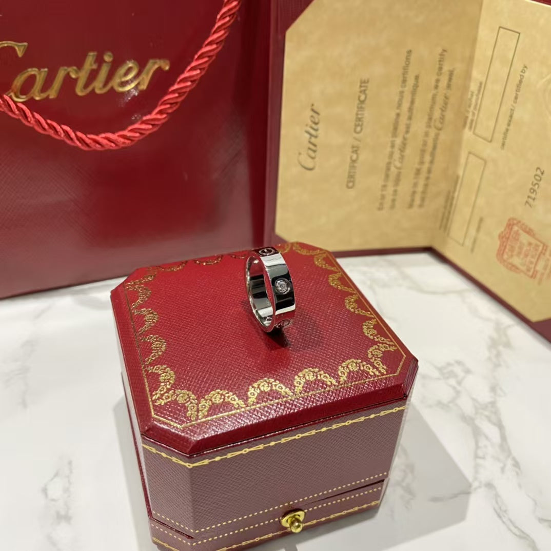 [Elitejewels]LOVE RING 5.5MM 3 DIAMONDS SILVER