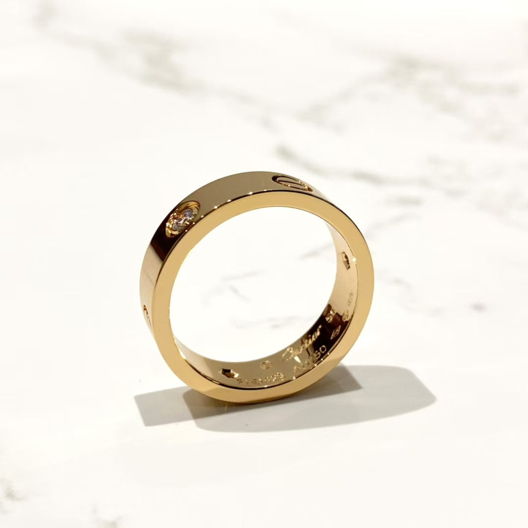 [Elitejewels]LOVE RING 5.5MM 3 DIAMONDS PINK GOLD