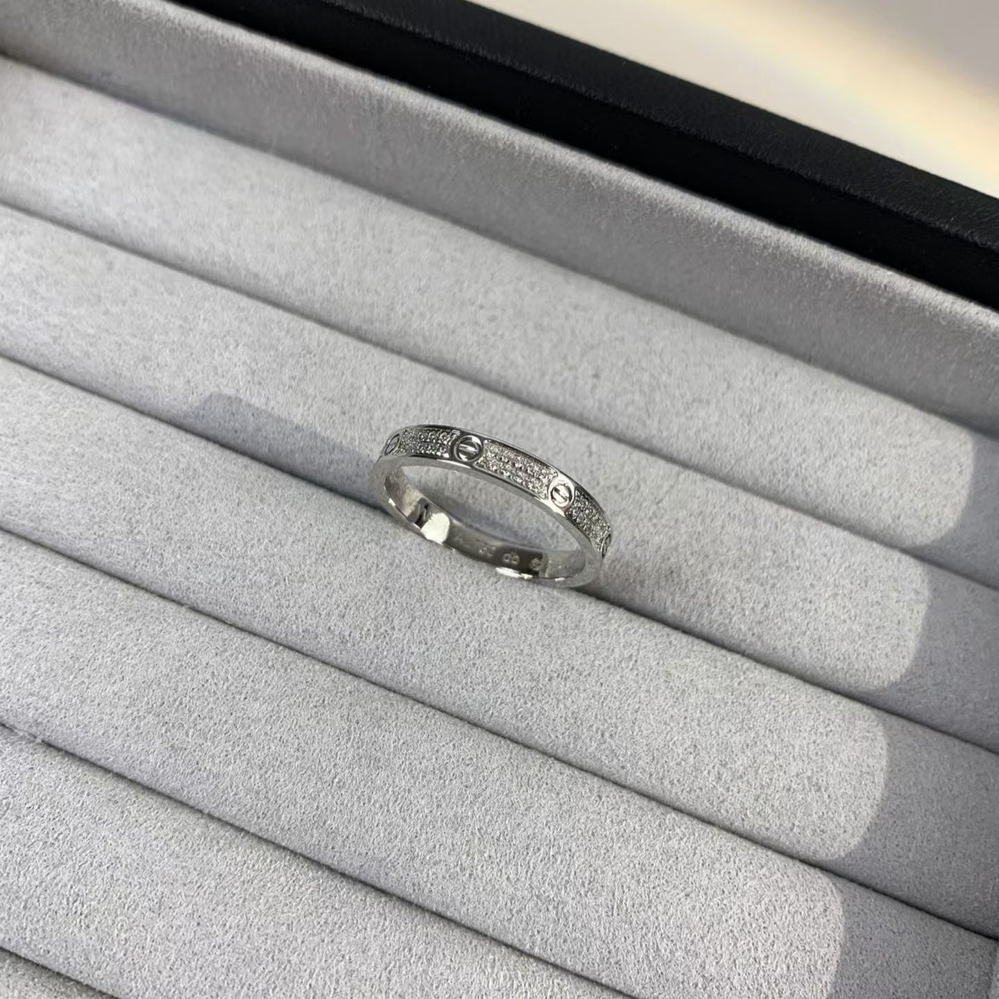 [Elitejewels]LOVE RING 2.65MM DIAMOND
