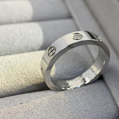 [Elitejewels]LOVE RING 4MM 1 DIAMOND SILVER