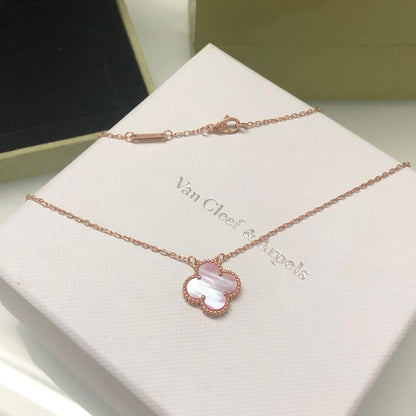[Elitejewels]CLOVER 15MM PINK MOTHER-OF-PEARL NECKLACE