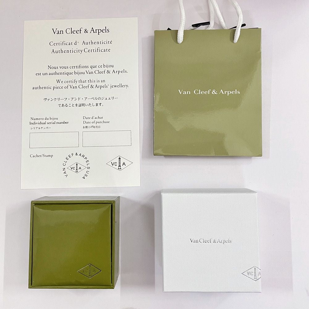 [Elitejewels]VA CLOVER BRACELET NECKLACE RING BOX GIFT BAG