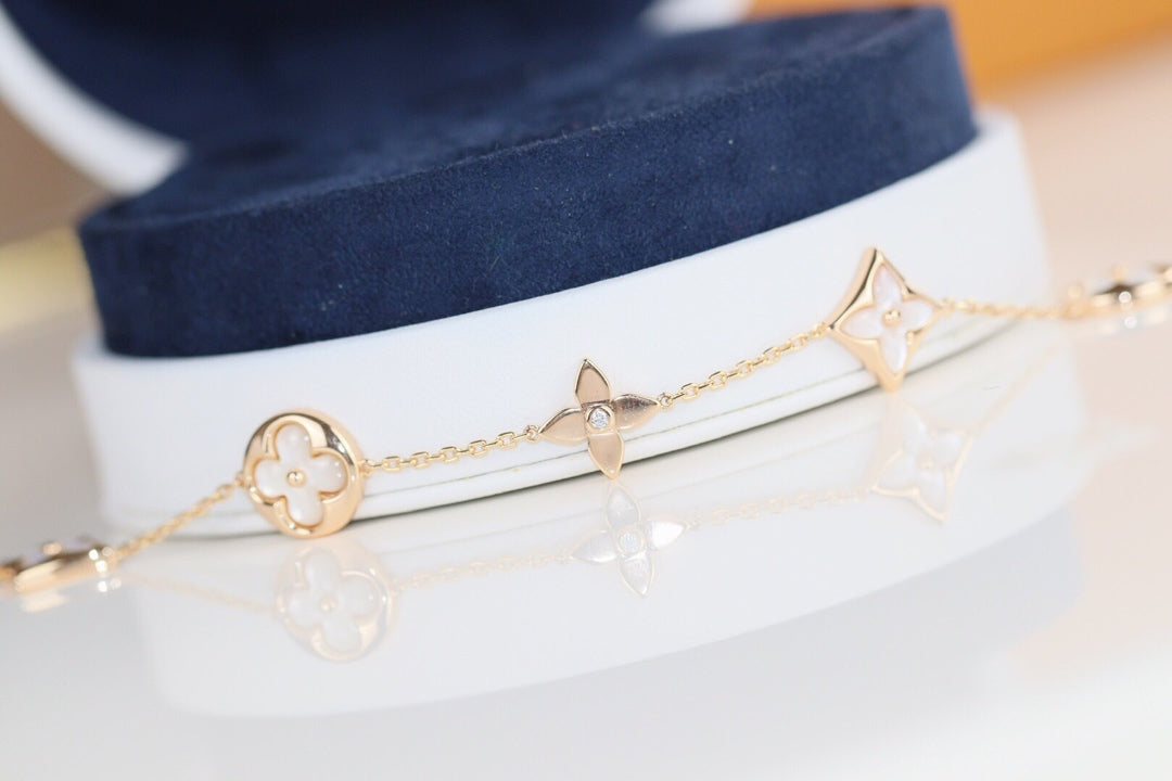 [Elitejewels]LV LEAF CLOVER BRACELET