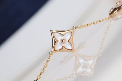 [Elitejewels]LV LEAF CLOVER BRACELET