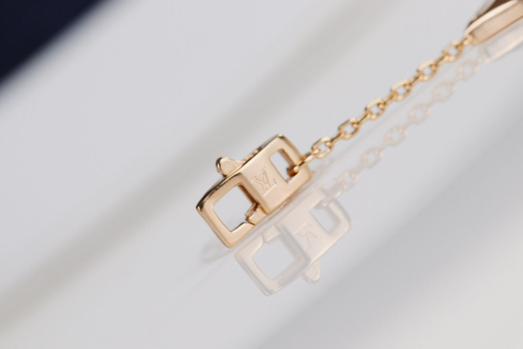 [Elitejewels]LV LEAF CLOVER BRACELET