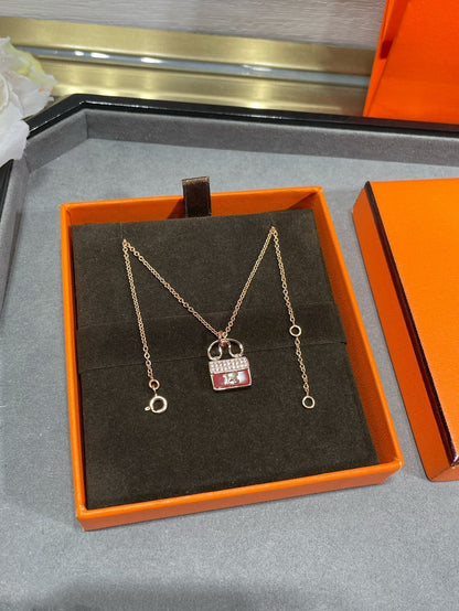 [Elitejewels]HM CIRCE MOISSANITE PENDANT NECKLACE GOLD