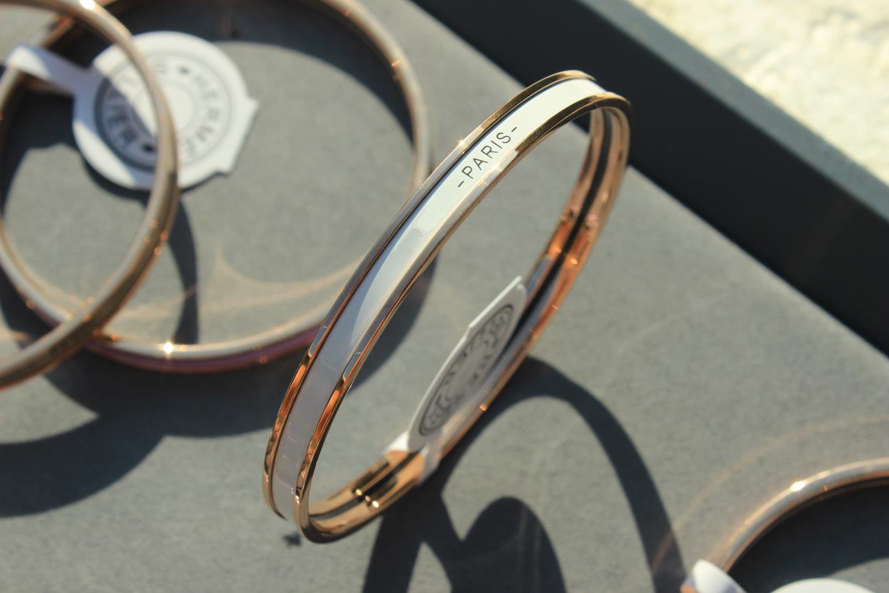 [Elitejewels]HM UNI BANGLE BAG PING GOLD