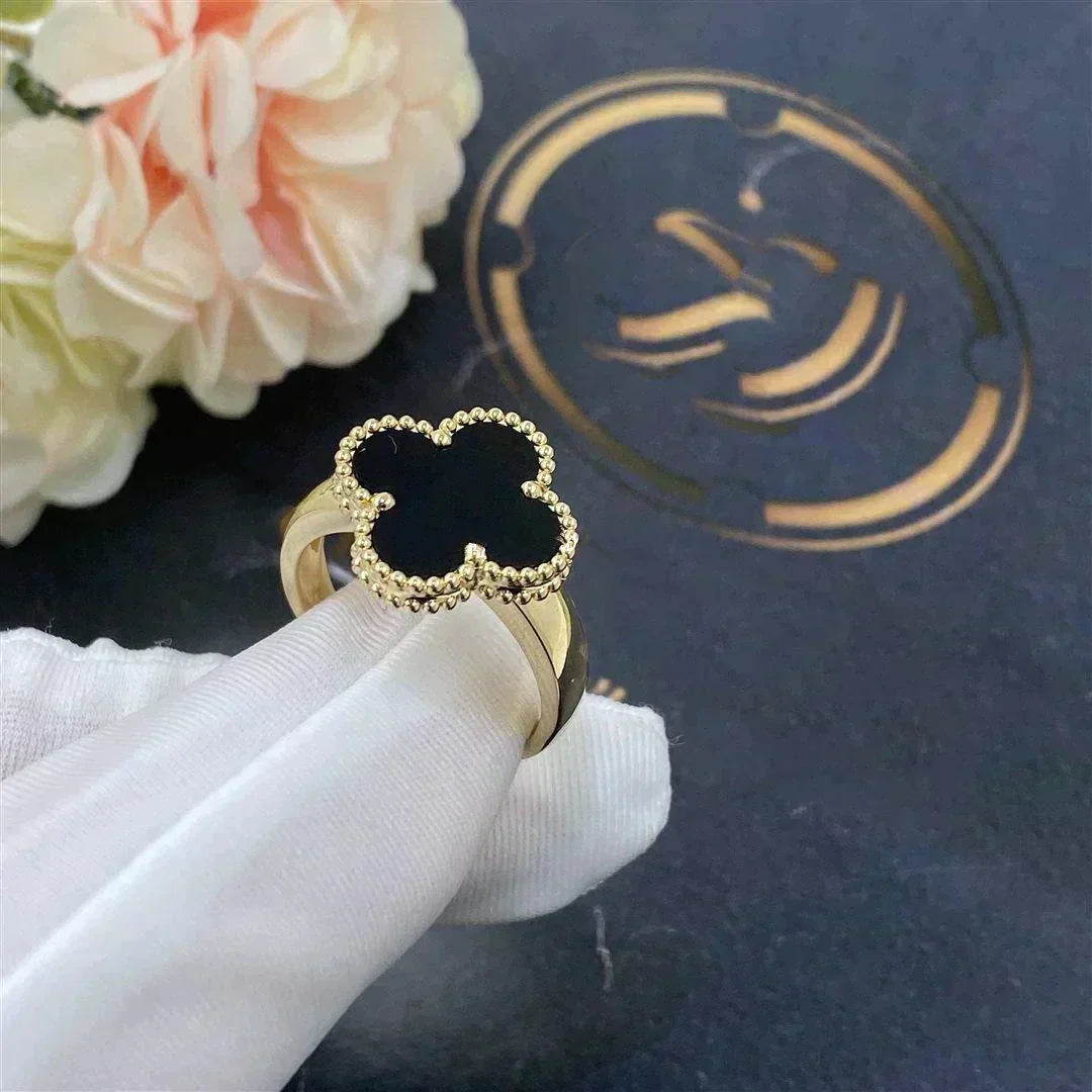 [Elitejewels]CLOVER ONYX RING